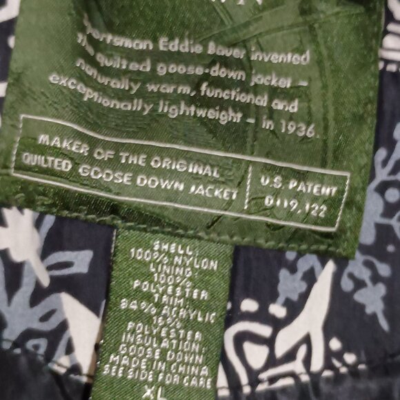 Eddie Bauer Women Goose Down Quilted Vest Size XL with Faux Fur Hood Zip Up - Picture 14 of 15